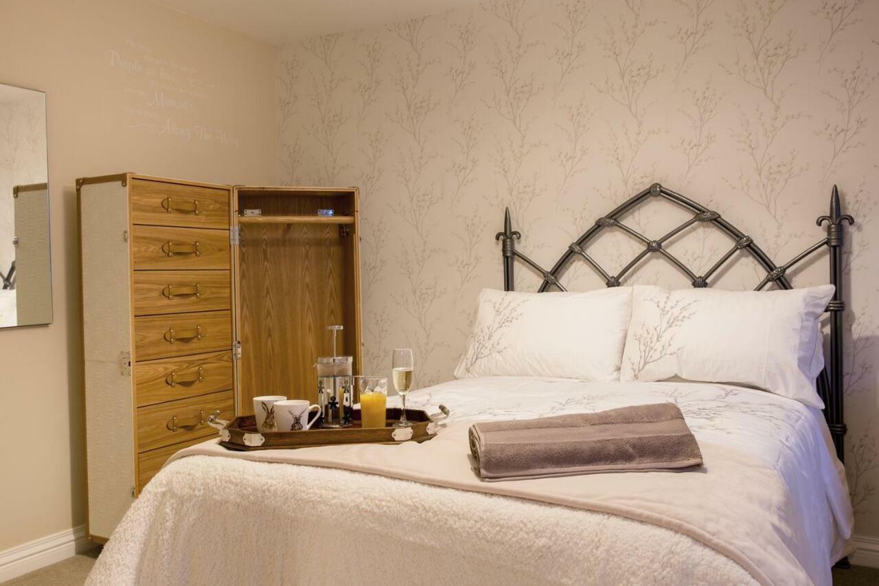 יורק Thrush Nest Cottages - Wren Cottage Sleeps 4, 2 Bedrooms & Stable Cottage Sleeps 2, 1 Bedroom מראה חיצוני תמונה