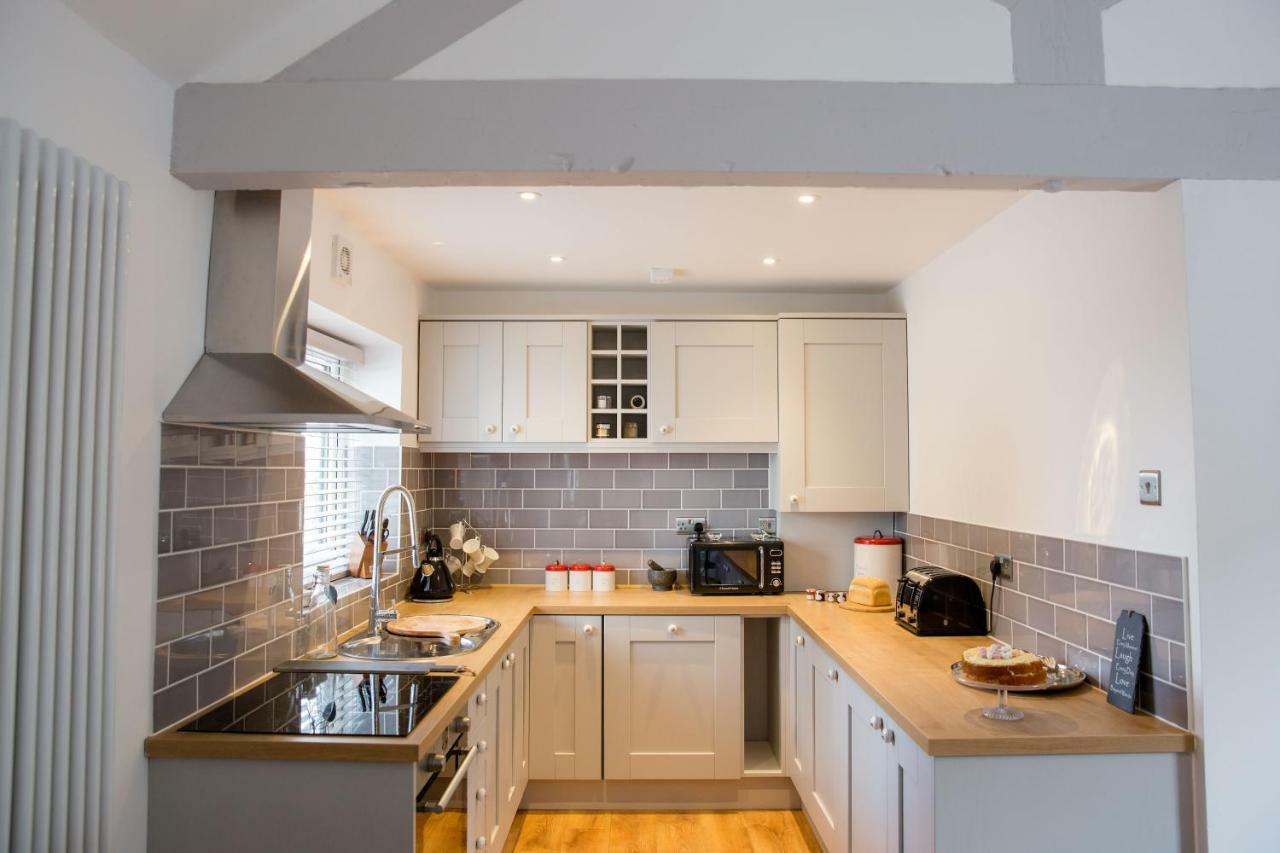 יורק Thrush Nest Cottages - Wren Cottage Sleeps 4, 2 Bedrooms & Stable Cottage Sleeps 2, 1 Bedroom מראה חיצוני תמונה