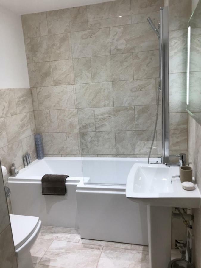 יורק Thrush Nest Cottages - Wren Cottage Sleeps 4, 2 Bedrooms & Stable Cottage Sleeps 2, 1 Bedroom מראה חיצוני תמונה