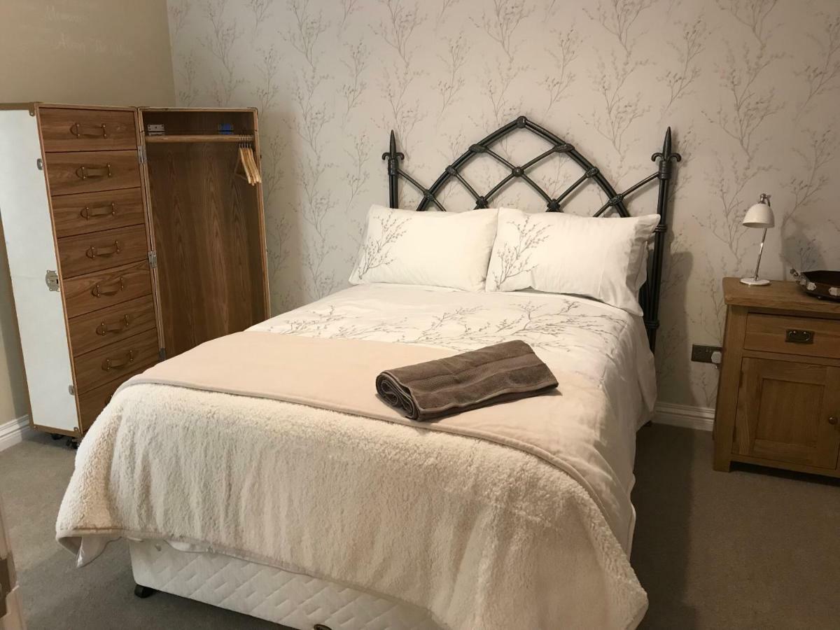 יורק Thrush Nest Cottages - Wren Cottage Sleeps 4, 2 Bedrooms & Stable Cottage Sleeps 2, 1 Bedroom מראה חיצוני תמונה